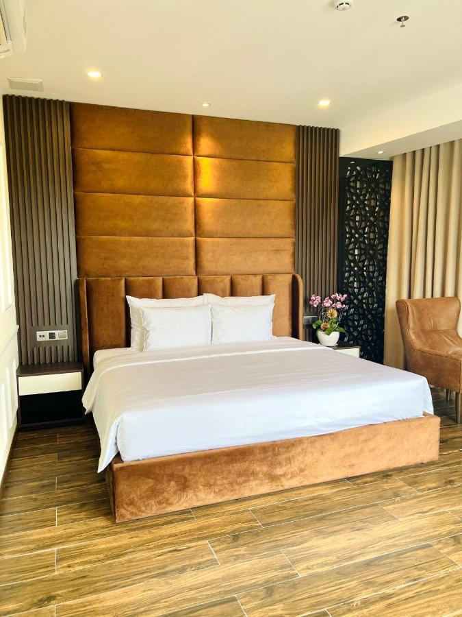 Mai Vy Hotel Tay Ninh Экстерьер фото