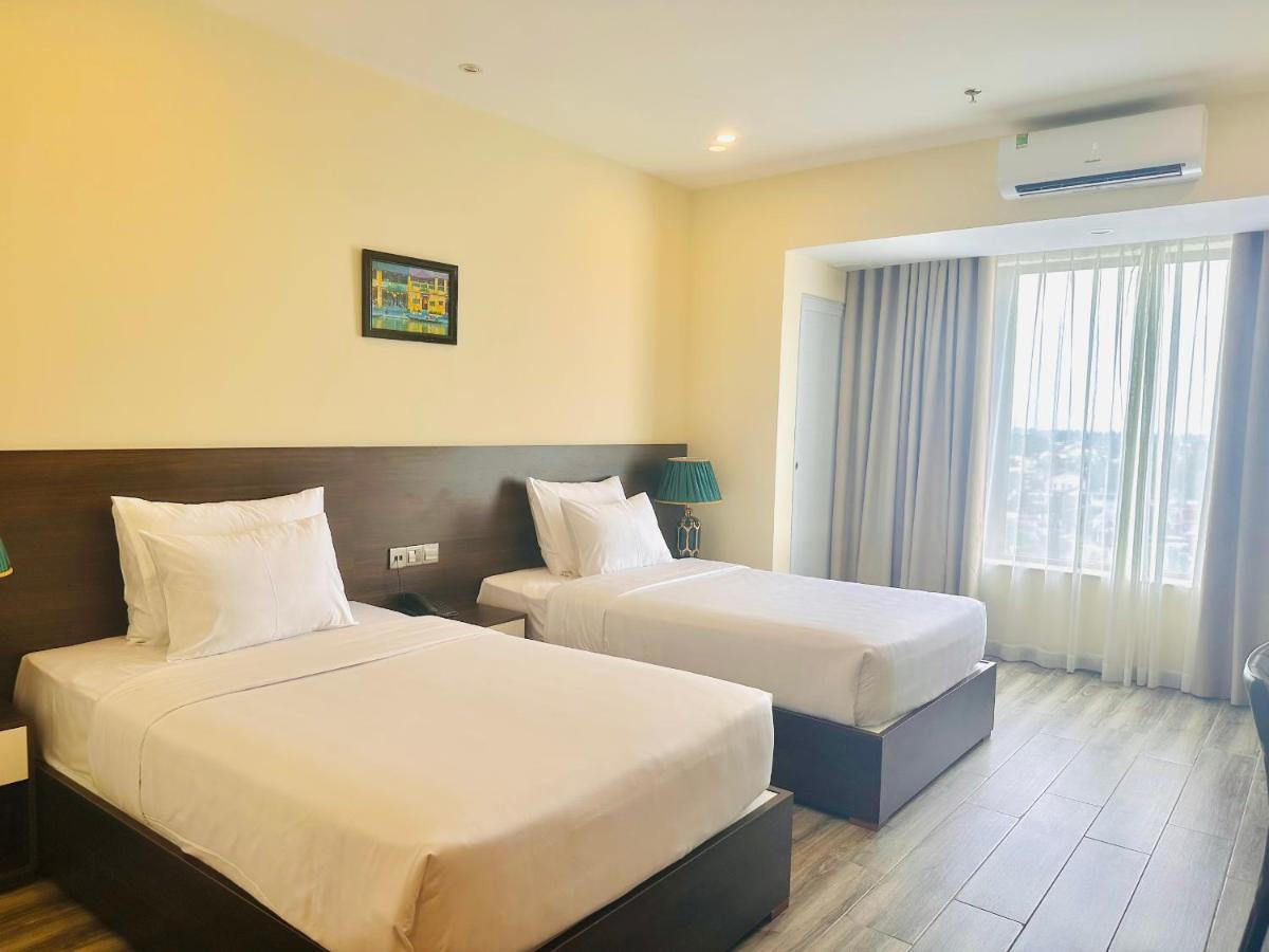 Mai Vy Hotel Tay Ninh Экстерьер фото