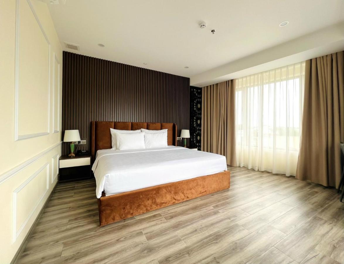 Mai Vy Hotel Tay Ninh Экстерьер фото